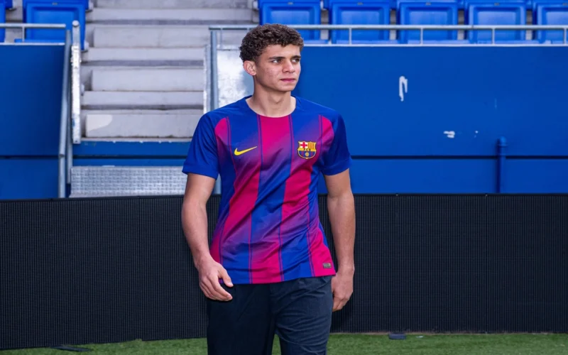 أول مصري ببرشلونة.. حمزة عبد الكريم يشعل المنصات الرياضية بإنجاز تاريخي غير مسبوق